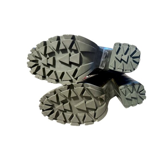 Schutz Olive Green Croc-Embossed Lace-Up Block Heel Boots W/ Burgundy Laces - 5 - Picture 8 of 9